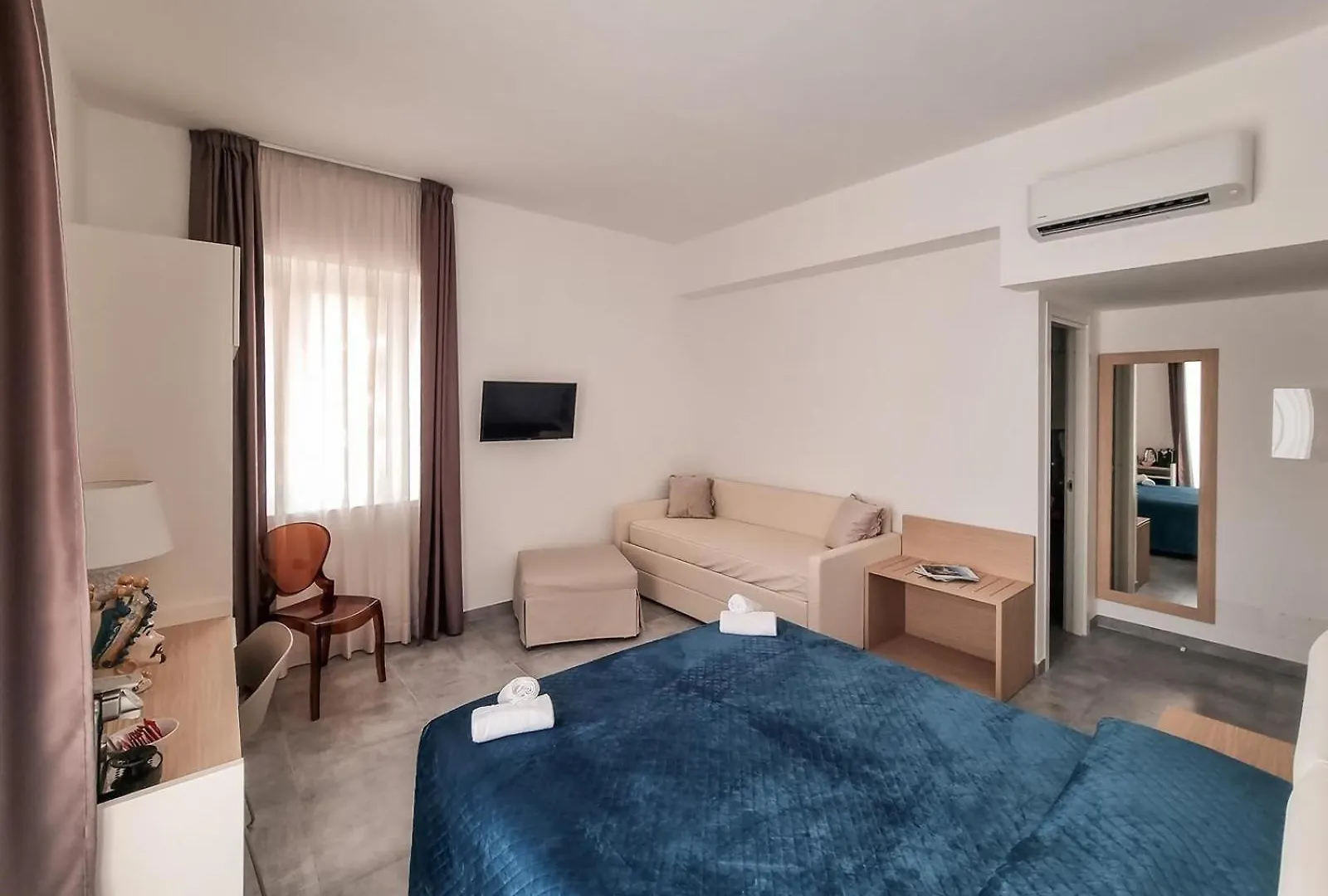 La Regina Dalabastro Hotel Menfi Itália